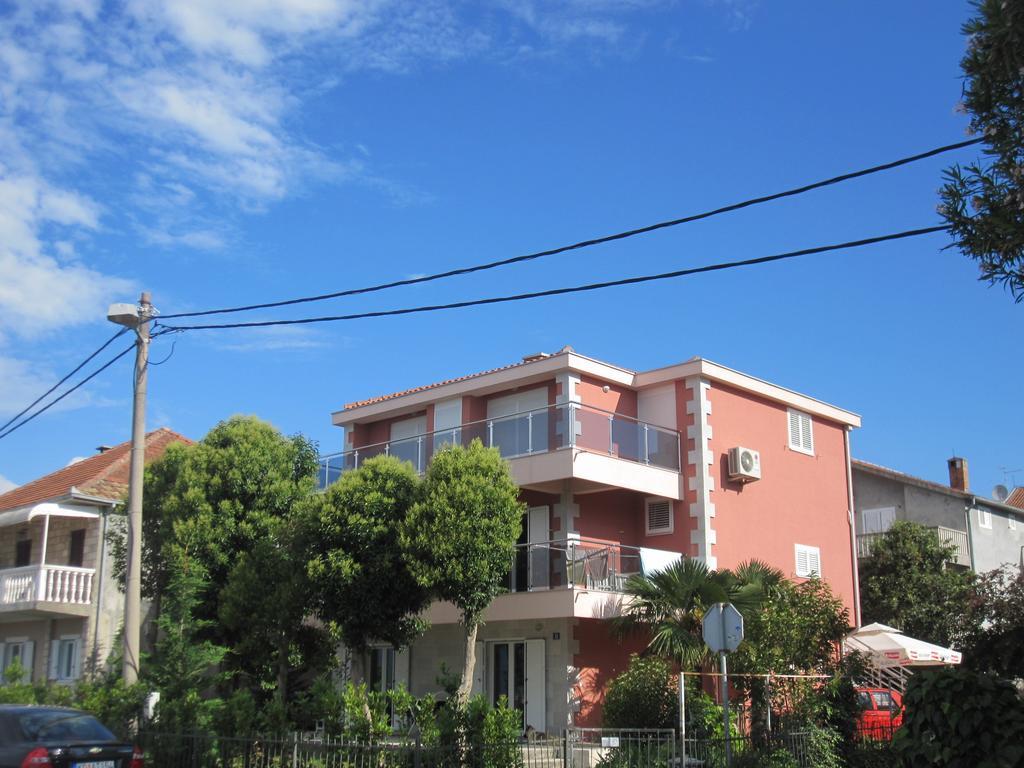 Apartments Delfin 티바트 외부 사진