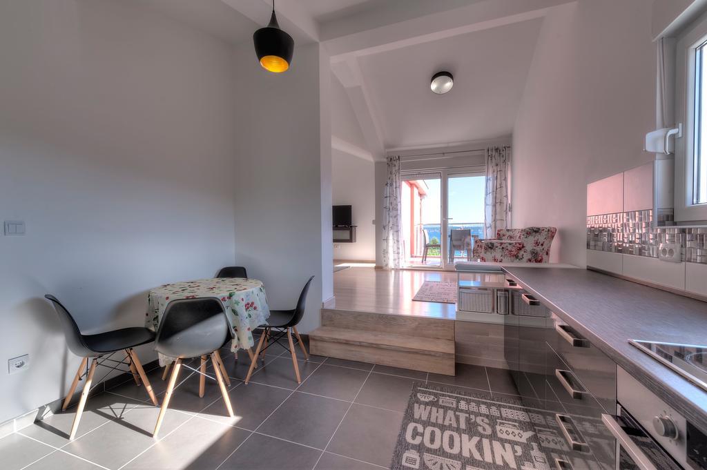 Apartments Delfin 티바트 외부 사진