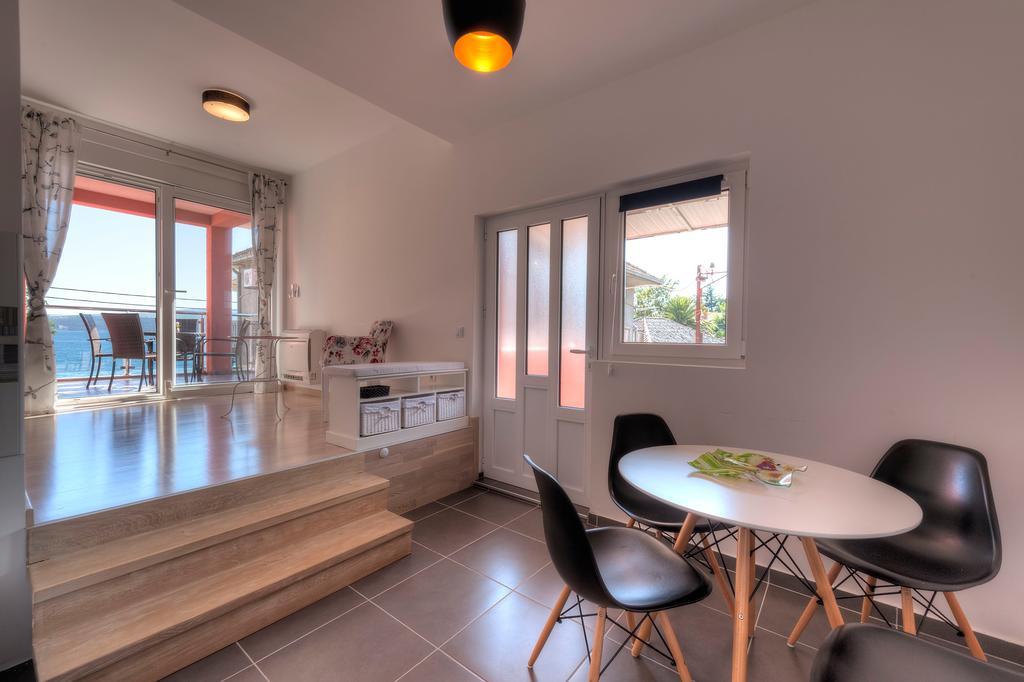Apartments Delfin 티바트 외부 사진