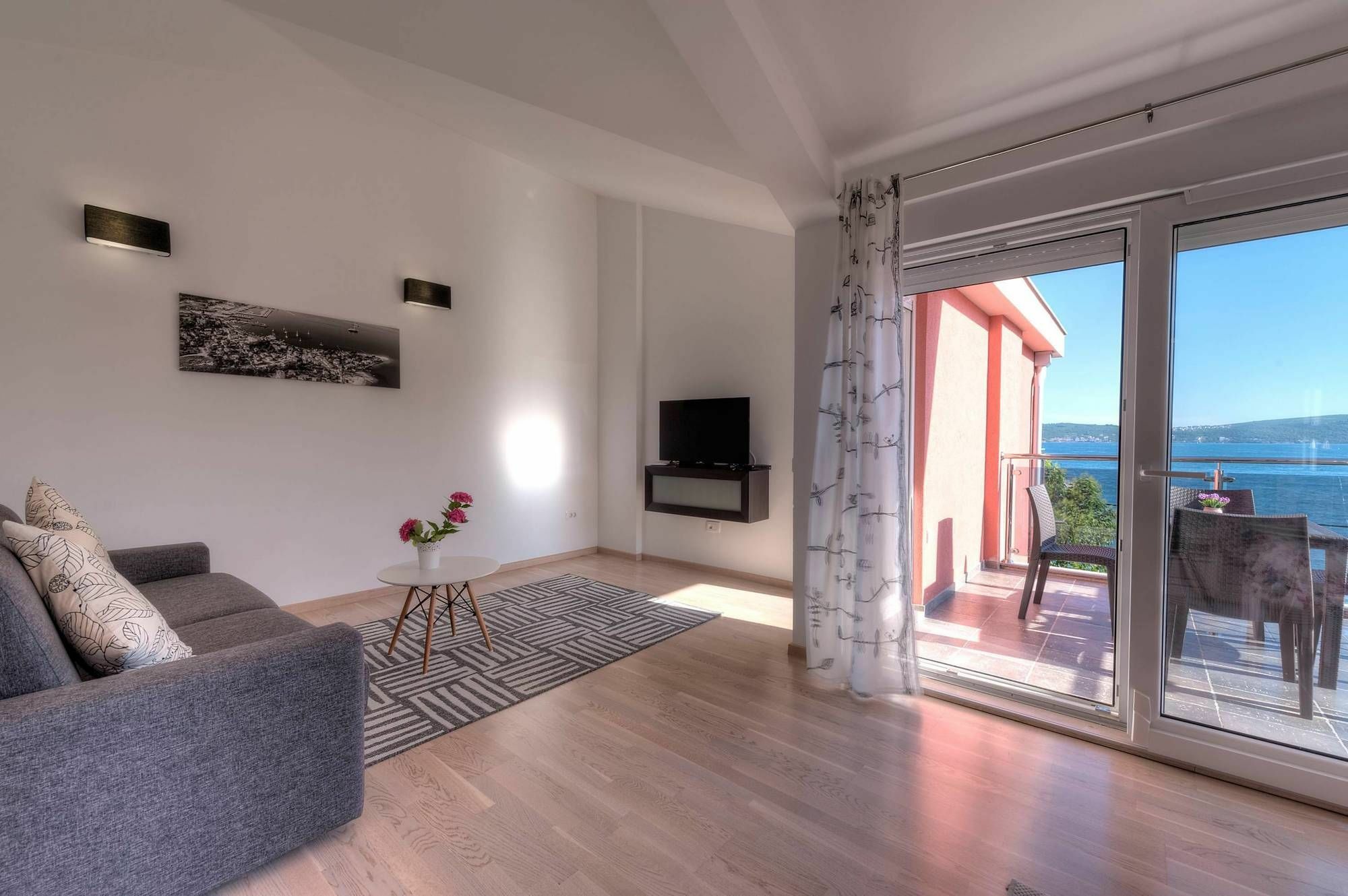 Apartments Delfin 티바트 외부 사진